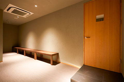 レアレア本牧店 ホットスタジオ 写真2